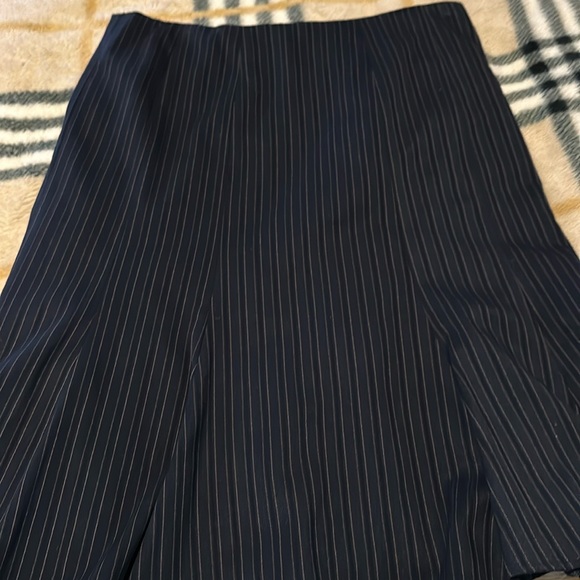 Ellen Tracy Skirt EUC - Picture 2 of 5